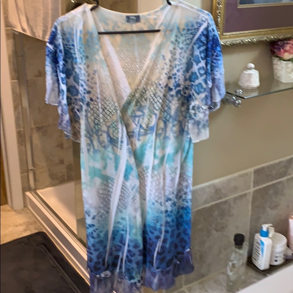 Summer Bathrobe Size S/M Missing Belt or Tie
